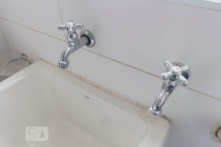 Apartamento para alugar com 77m², 2 quartos e 1 vagaÁrea de Serviço