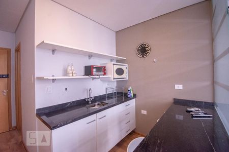 Kitnet/Studio para alugar com 1 quarto, 30m² em Centro, Curitiba