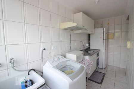 Cozinha e Área de Serviço de apartamento à venda com 3 quartos, 58m² em Vila Portugal, São Paulo