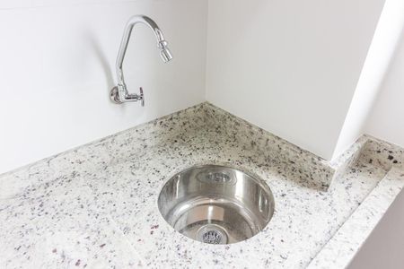 Apartamento para alugar com 28m², 1 quarto e 1 vagaÁrea de Serviço