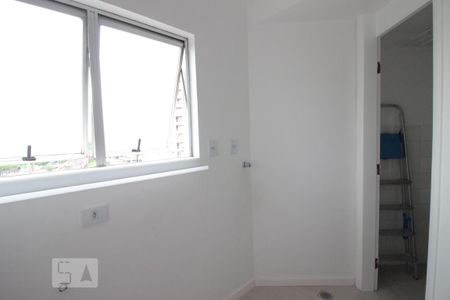 Área de Serviço de apartamento para alugar com 2 quartos, 58m² em Jardim Íris, São Paulo