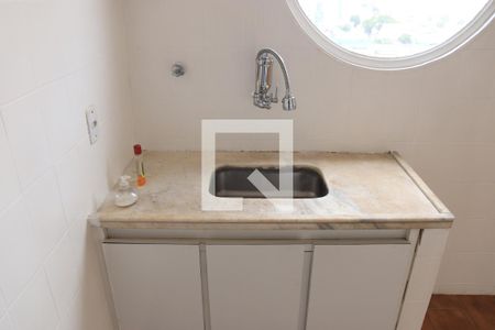 Cozinha de apartamento para alugar com 1 quarto, 49m² em Setor Central, Goiânia