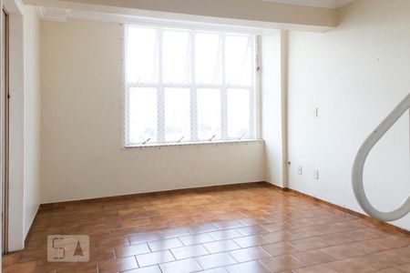 Sala (Piso Inferior) de apartamento para alugar com 1 quarto, 49m² em Setor Central, Goiânia