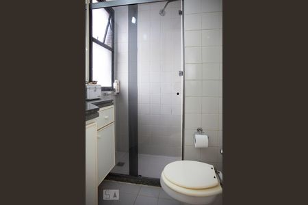 Apartamento para alugar com 70m², 2 quartos e 1 vagaBanheiro da Suíte