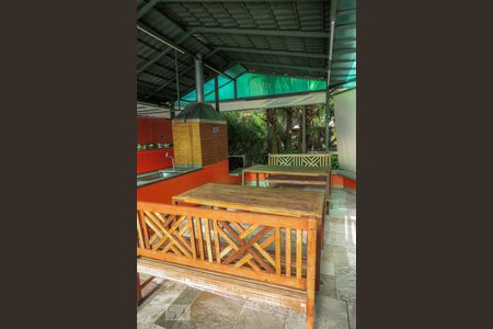 Apartamento à venda com 125m², 3 quartos e 2 vagas Apartamento à venda com 125m², 3 quartos e 2 vagasChurrasqueira