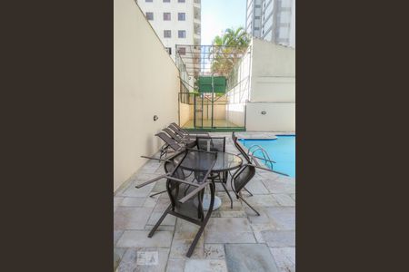 Apartamento à venda com 125m², 3 quartos e 2 vagas Apartamento à venda com 125m², 3 quartos e 2 vagasPiscina