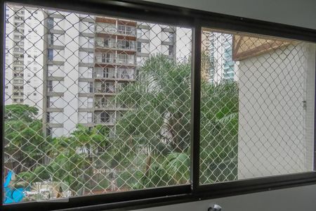 Apartamento à venda com 125m², 3 quartos e 2 vagas Apartamento à venda com 125m², 3 quartos e 2 vagasVista Área de serviço