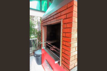 Apartamento à venda com 125m², 3 quartos e 2 vagas Apartamento à venda com 125m², 3 quartos e 2 vagasChurrasqueira