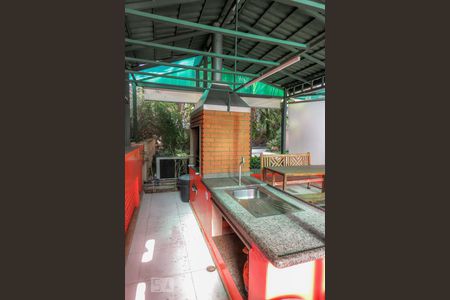 Apartamento à venda com 125m², 3 quartos e 2 vagas Apartamento à venda com 125m², 3 quartos e 2 vagasChurrasqueira