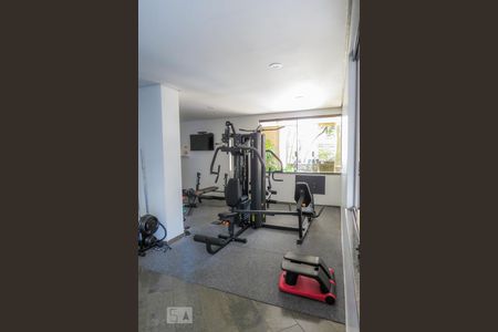 Apartamento à venda com 125m², 3 quartos e 2 vagas Apartamento à venda com 125m², 3 quartos e 2 vagasAcademia