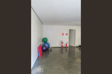 Apartamento à venda com 125m², 3 quartos e 2 vagas Apartamento à venda com 125m², 3 quartos e 2 vagasAcademia