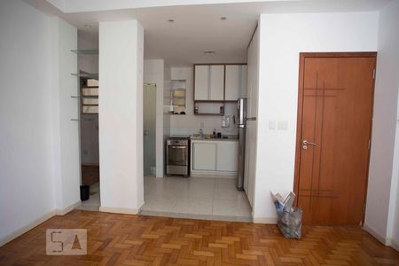 Sala de apartamento à venda com 1 quarto, 40m² em Tijuca, Rio de Janeiro
