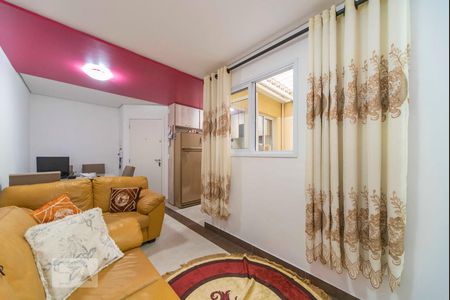 Sala de apartamento para alugar com 2 quartos, 60m² em Paraíso, Santo André