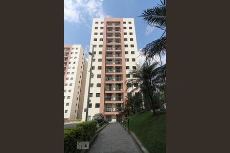 Apartamento para alugar com 65m², 3 quartos e 1 vagaFachada do bloco