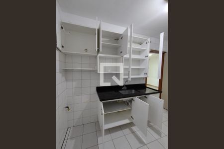 Apartamento à venda com 60m², 2 quartos e 1 vaga Apartamento à venda com 60m², 2 quartos e 1 vagaCozinha - Armários