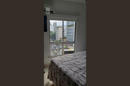 Quarto 1 de apartamento para alugar com 3 quartos, 79m² em Botafogo, Rio de Janeiro