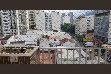Vista de apartamento para alugar com 3 quartos, 79m² em Botafogo, Rio de Janeiro