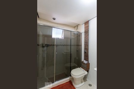 Banheiro de casa à venda com 2 quartos, 100m² em Partenon, Porto Alegre