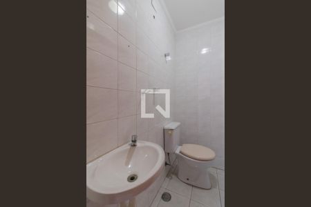 Apartamento para alugar com 129m², 4 quartos e 2 vagas Apartamento para alugar com 129m², 4 quartos e 2 vagasBanheiro de Serviço