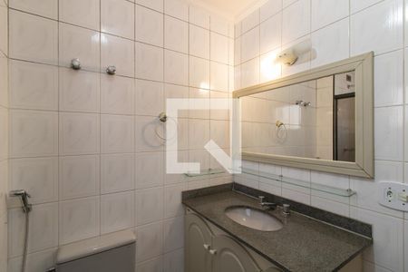 Apartamento para alugar com 129m², 4 quartos e 2 vagas Apartamento para alugar com 129m², 4 quartos e 2 vagasBanheiro