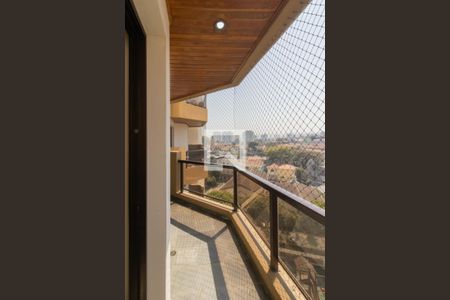 Apartamento para alugar com 129m², 4 quartos e 2 vagas Apartamento para alugar com 129m², 4 quartos e 2 vagasVaranda do Quarto