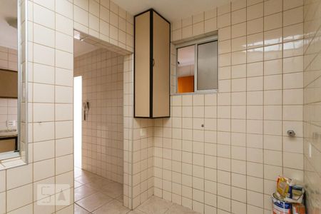 Apartamento à venda com 60m², 2 quartos e 1 vagaÁrea de Serviço