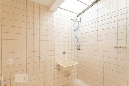 Apartamento à venda com 60m², 2 quartos e 1 vagaÁrea de Serviço