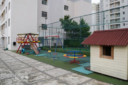 Apartamento para alugar com 75m², 3 quartos e 1 vagaPLAYGROUND