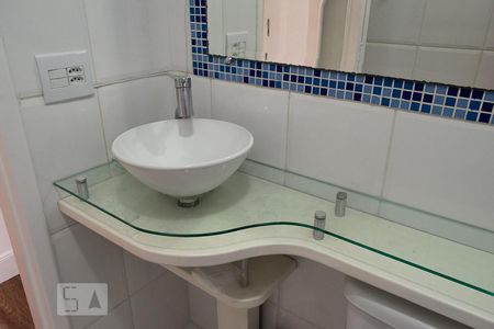 Apartamento para alugar com 75m², 3 quartos e 1 vagaBANHEIRO