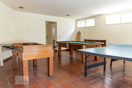 Apartamento à venda com 65m², 2 quartos e 1 vaga Apartamento à venda com 65m², 2 quartos e 1 vagaSala de Jogos