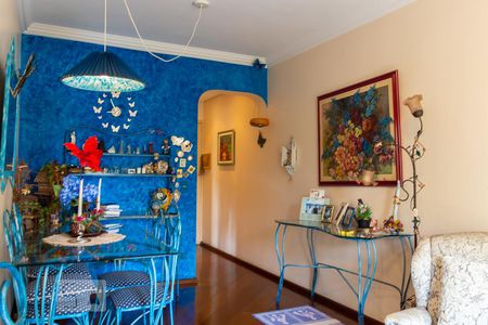 Apartamento à venda com 65m², 2 quartos e 1 vaga Apartamento à venda com 65m², 2 quartos e 1 vagaSala