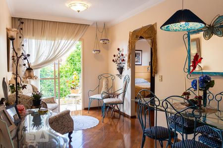 Apartamento à venda com 65m², 2 quartos e 1 vaga Apartamento à venda com 65m², 2 quartos e 1 vagaSala