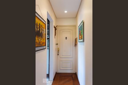 Apartamento à venda com 65m², 2 quartos e 1 vaga Apartamento à venda com 65m², 2 quartos e 1 vagaCorredor