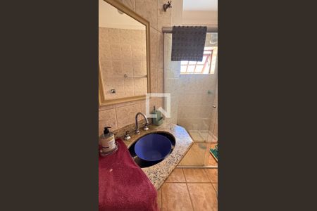 Casa para alugar com 440m², 8 quartos e 4 vagasBanheiro da Suíte