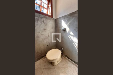 Casa para alugar com 440m², 8 quartos e 4 vagasBanheiro kitnet