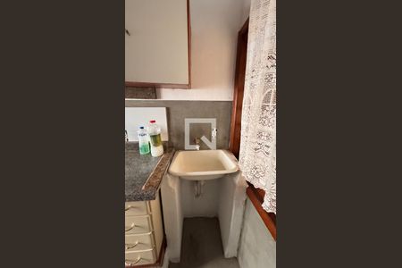 Casa para alugar com 440m², 8 quartos e 4 vagasCozinha e Area Serviço Kitnet