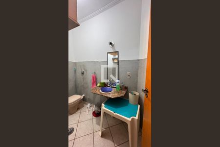 Casa para alugar com 440m², 8 quartos e 4 vagasBanheiro Casa 3