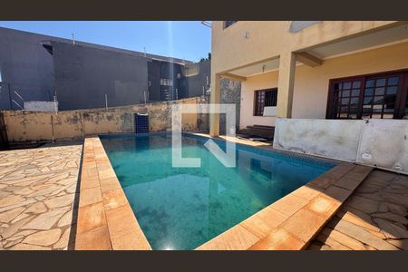 Casa para alugar com 440m², 8 quartos e 4 vagasPiscina