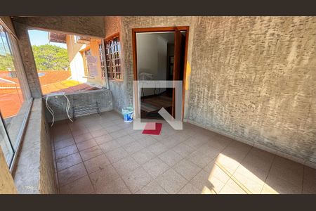 Casa para alugar com 440m², 8 quartos e 4 vagasEntrada Casa 1