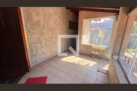 Casa para alugar com 440m², 8 quartos e 4 vagasEntrada Casa 1