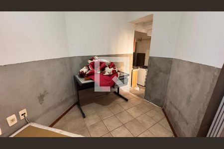 Casa para alugar com 440m², 8 quartos e 4 vagasQuarto kitnet