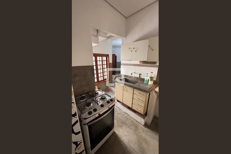 Casa para alugar com 440m², 8 quartos e 4 vagasCozinha e Area Serviço Kitnet