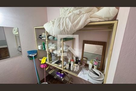 Casa para alugar com 440m², 8 quartos e 4 vagasCloset do quarto 2