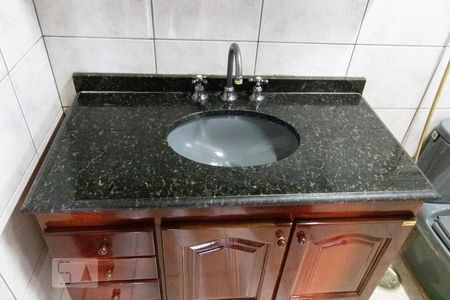 Apartamento à venda com 80m², 2 quartos e 1 vaga Apartamento à venda com 80m², 2 quartos e 1 vagaBanheiro 2