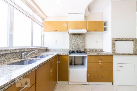 Cozinha de apartamento para alugar com 3 quartos, 106m² em Petrópolis, Porto Alegre