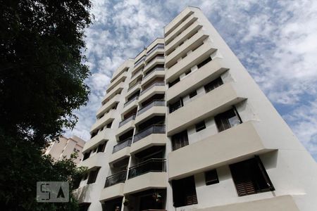 Apartamento à venda com 94m², 3 quartos e 3 vagasFachada 