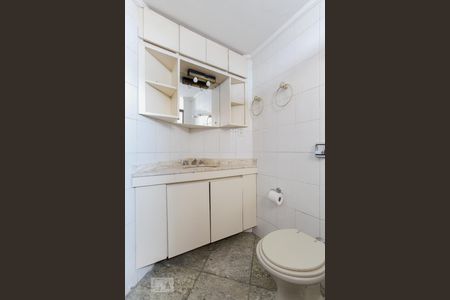 Apartamento à venda com 94m², 3 quartos e 3 vagasBanheiro da Suíte 1