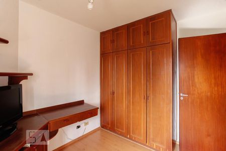 Apartamento à venda com 94m², 3 quartos e 3 vagasQuarto 2