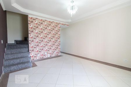 Sala de casa de condomínio para alugar com 3 quartos, 110m² em Vila Matilde, São Paulo