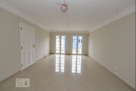 Sala de casa para alugar com 3 quartos, 212m² em Jardim Santa Clara, Guarulhos